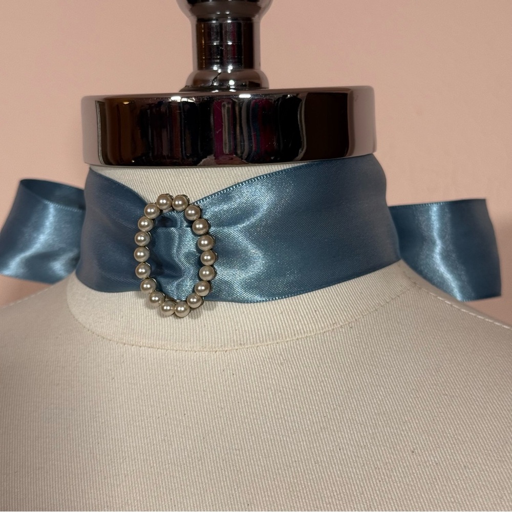 Antique Victorian Art deco Pearl Buckle Blue Ribbon wide Choker Necklace - Picture 8 of 17
